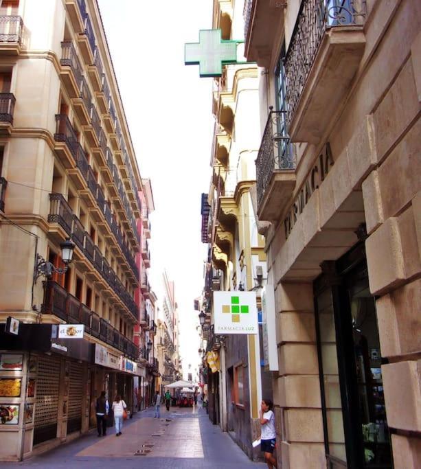 Beautiful Apartment In Calle Mayor Alicante Eksteriør billede